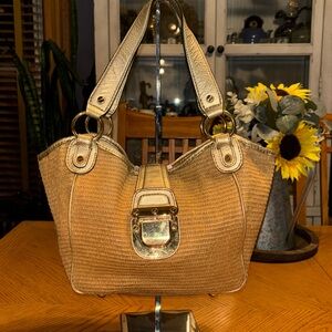 Michael kors woven bag. Euc